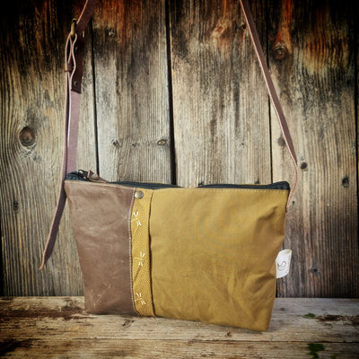 Ribes tracollina cerata oliva