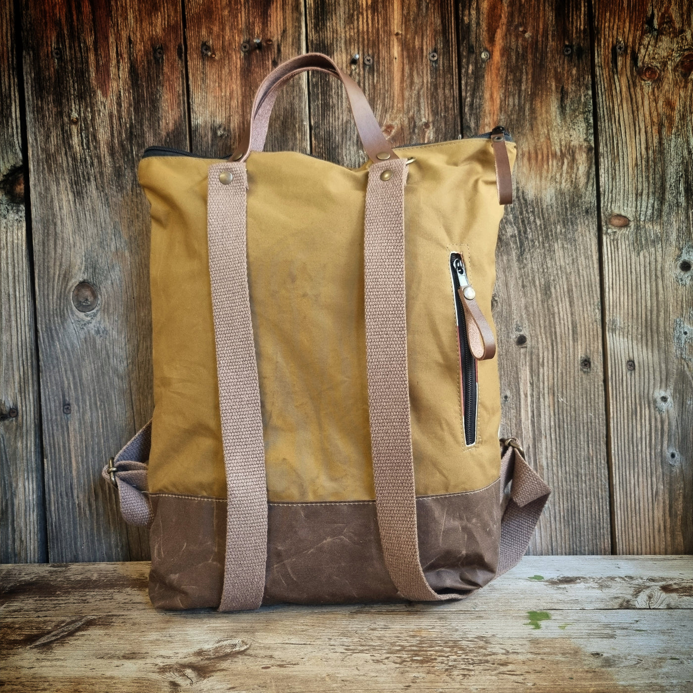 Felce zaino in tessuto cerato oliva