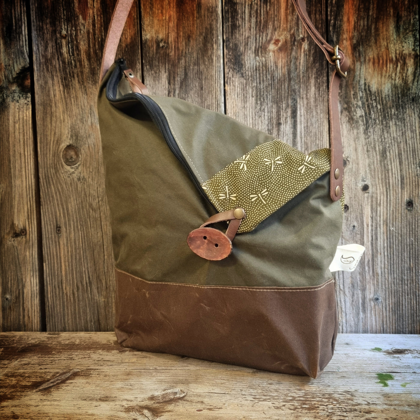 Mora borsa a tracolla cerata kaki