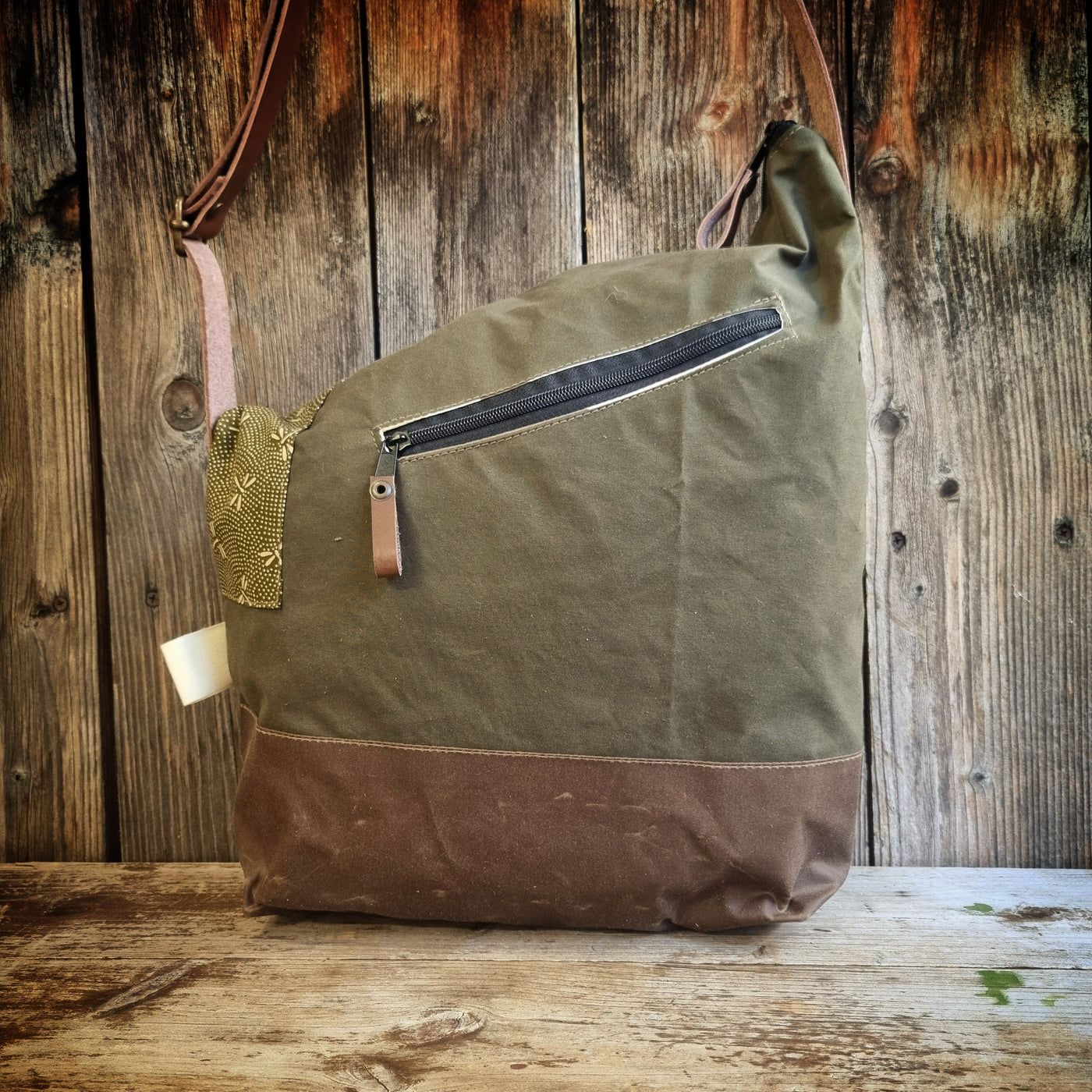 Mora borsa a tracolla cerata kaki