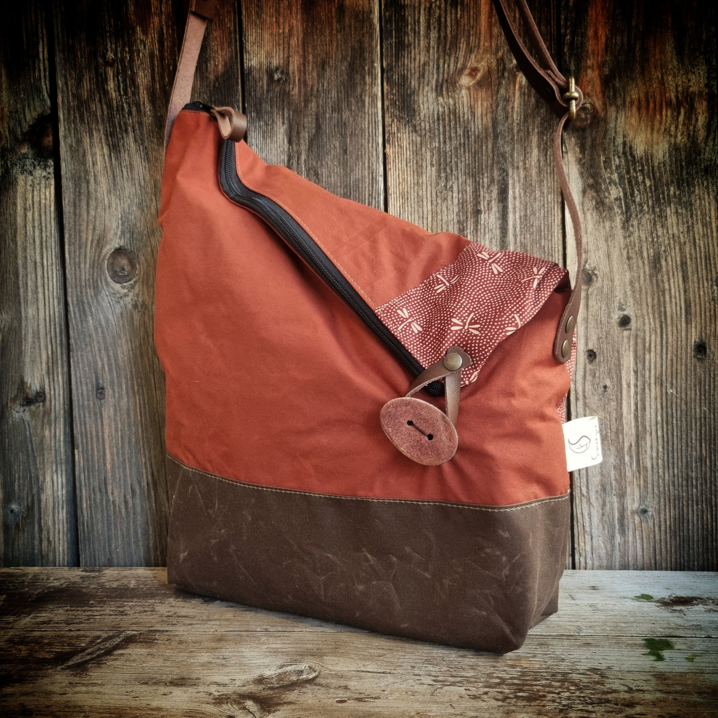 Mora borsa a tracolla cerata ruggine